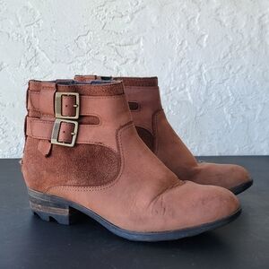 Sorel Lolla Waterproof Ankle Bootie Brown Leather Women Size 7.5 Buckle & Zip